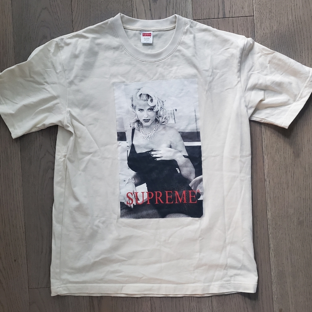 Supreme Anna Nicole Smith T